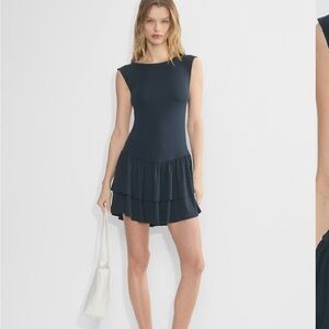 Aritzia Wilfred GoodLux Bloomsbury Dress